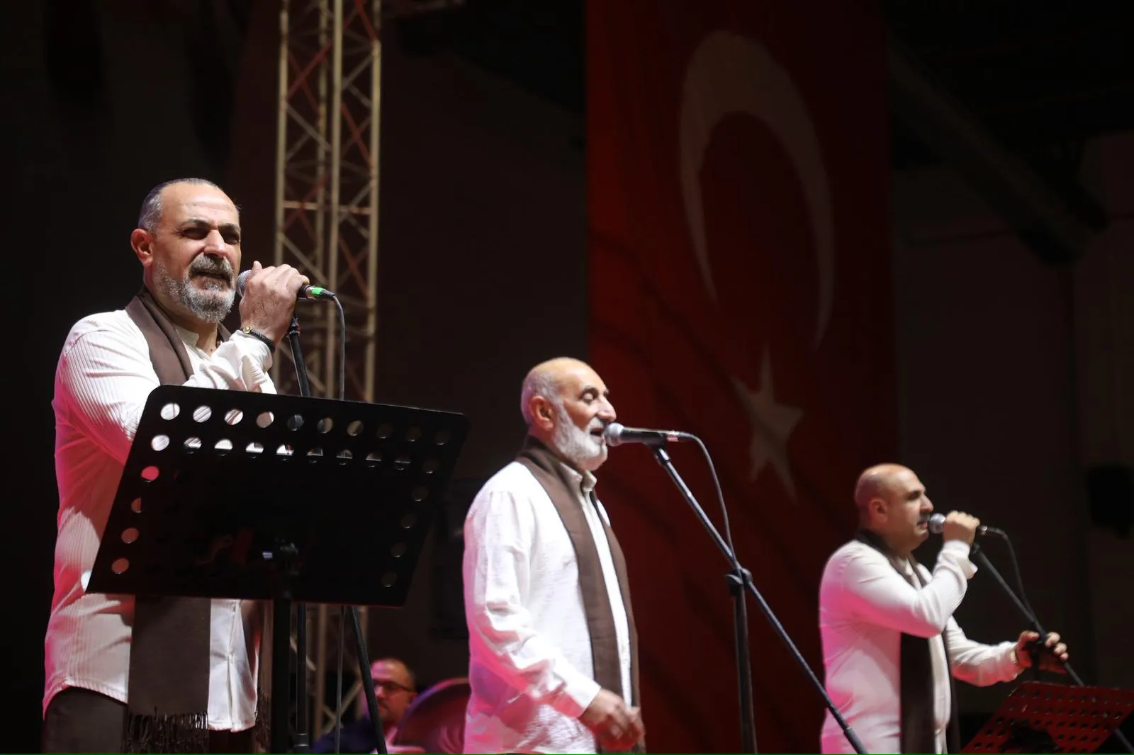 Grup Tillo’dan Coşkulu Konser