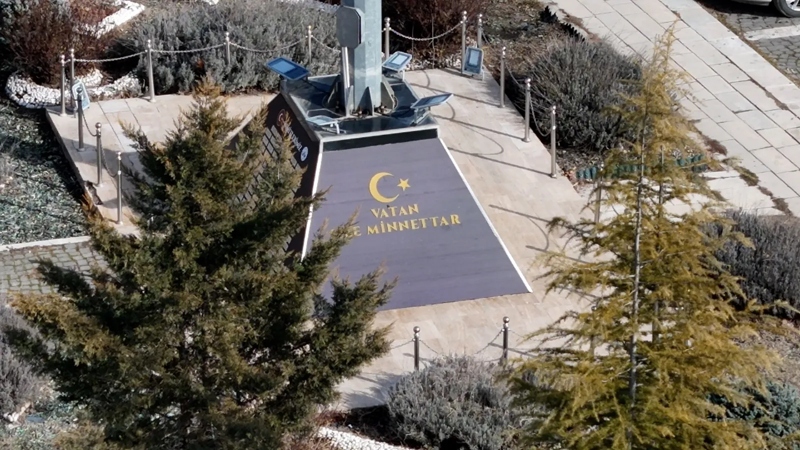 Şehitler Anıtı Restore Edildi